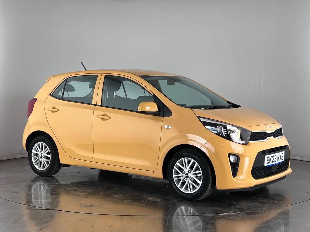 2023-kia-picanto-10-2-big-0