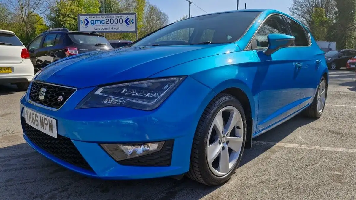 2016-seat-leon-14-fr-tech-pack-ecotsi-hatchback-5d-1395cc-dsg-big-9