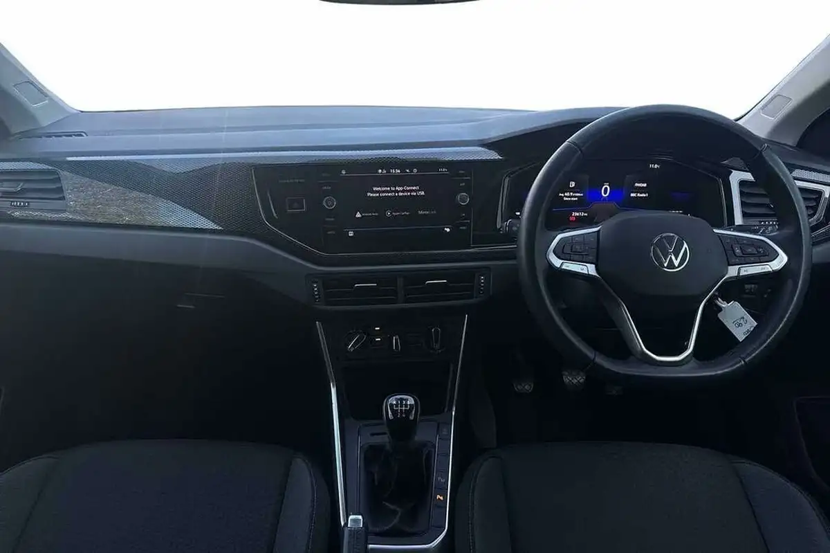 2022-volkswagen-taigo-10-tsi-life-95ps-big-9