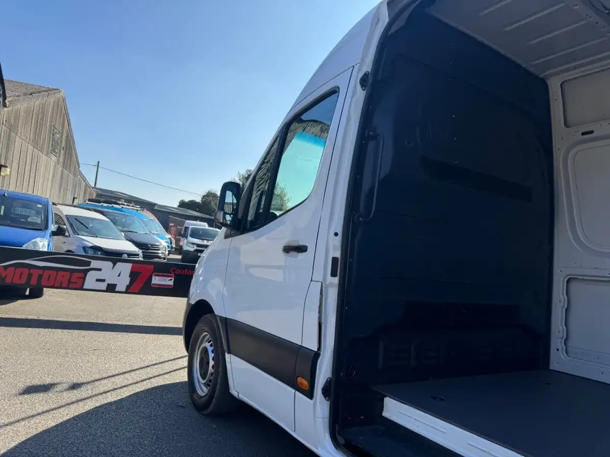2020-mercedes-benz-sprinter-20cdi-315-l1h1-progressive-big-13
