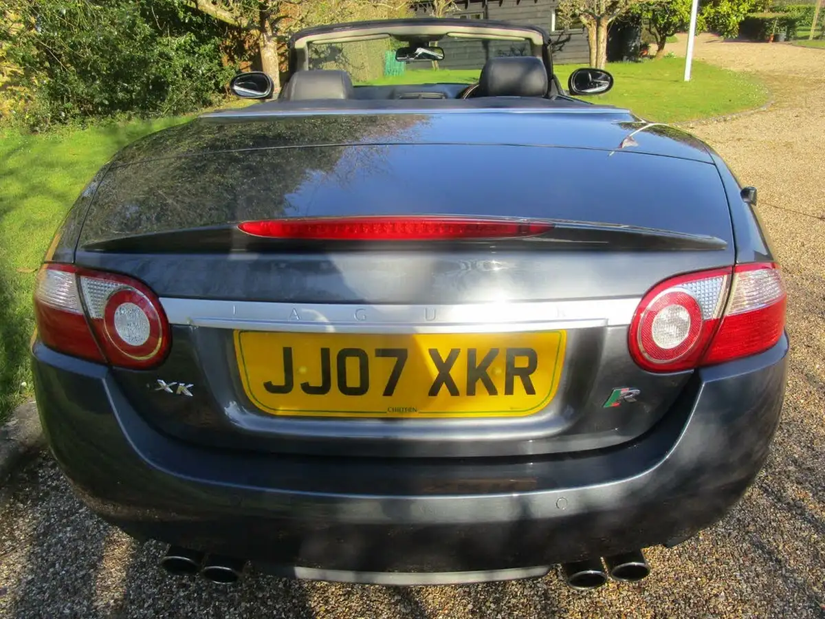 2007-jaguar-xkr-42-convertible-big-9