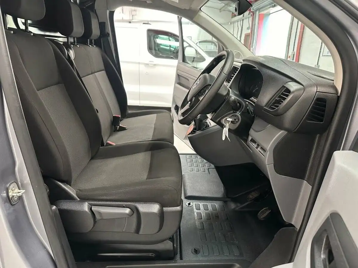 2022-vauxhall-vivaro-15td-2900-l1h1-dynamic-big-9