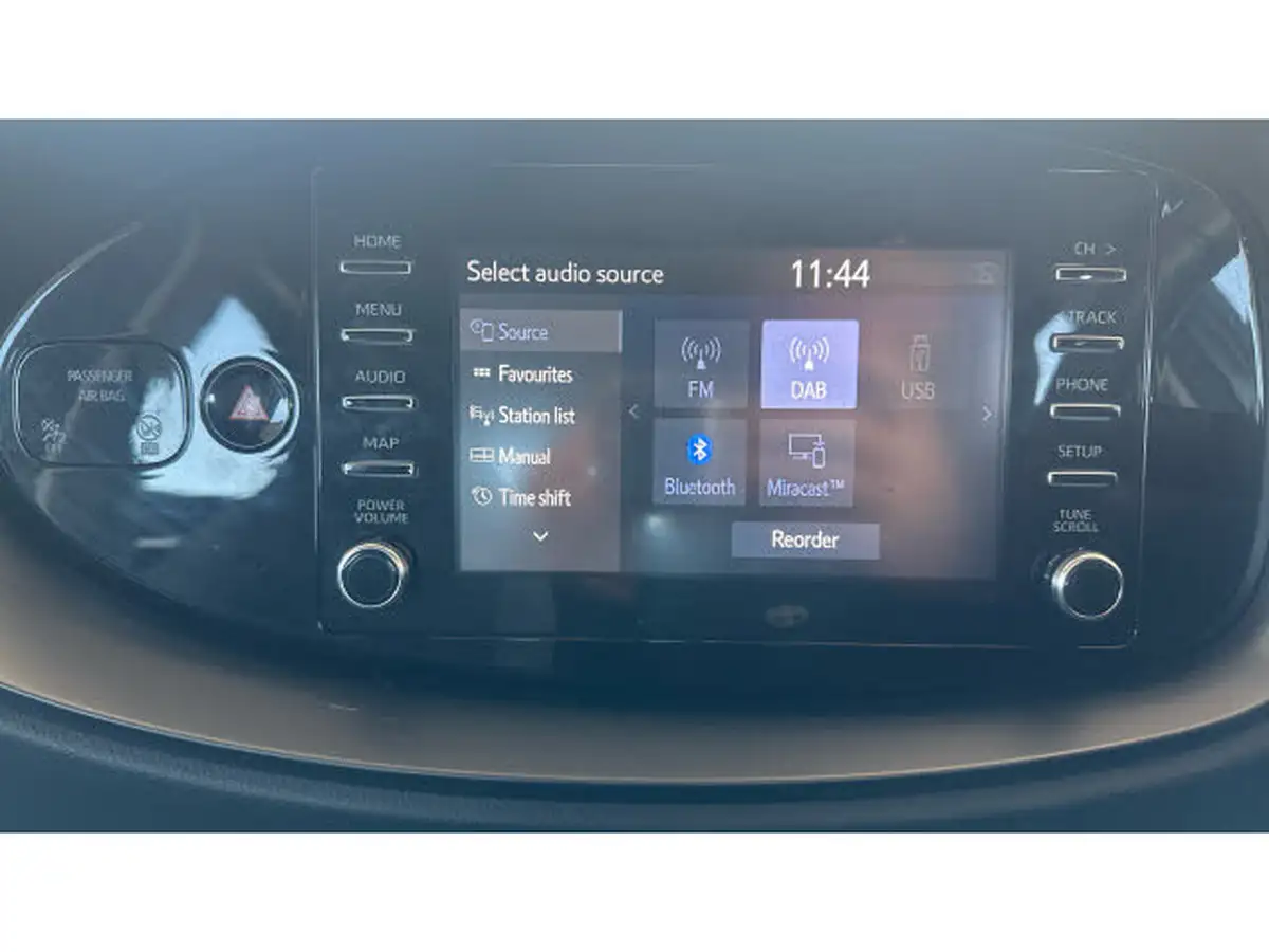 2022-toyota-aygo-x-10-vvt-i-pure-cvt-big-29