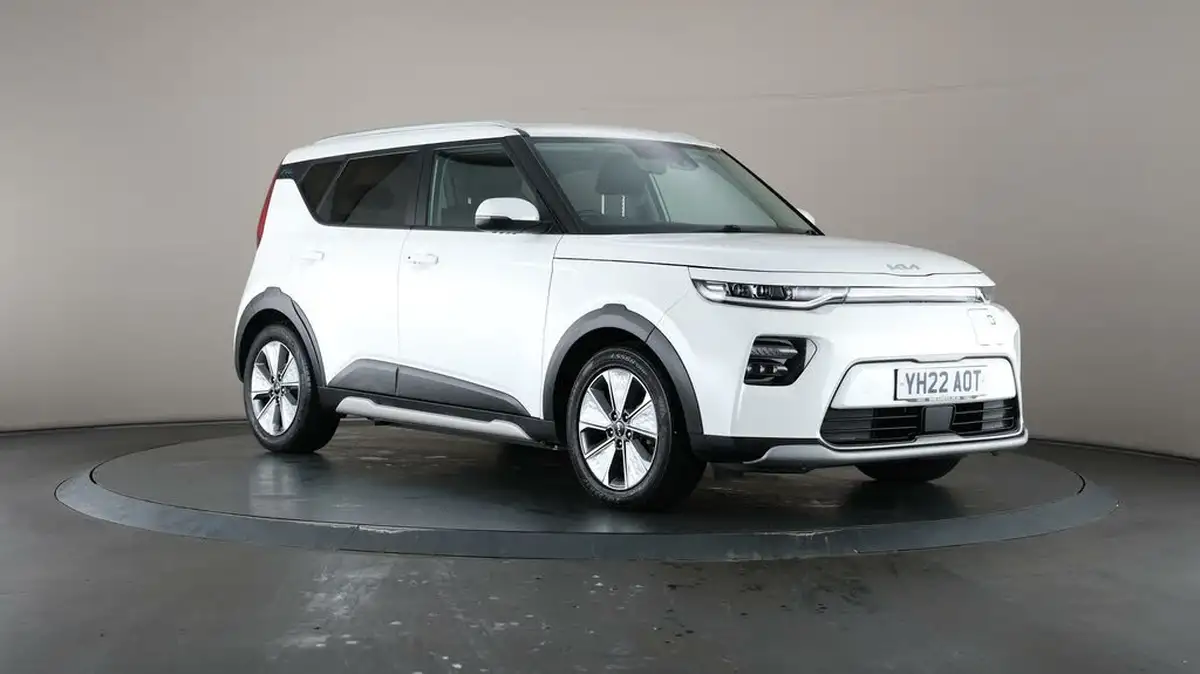 2022-kia-soul-ev-maxx-big-0
