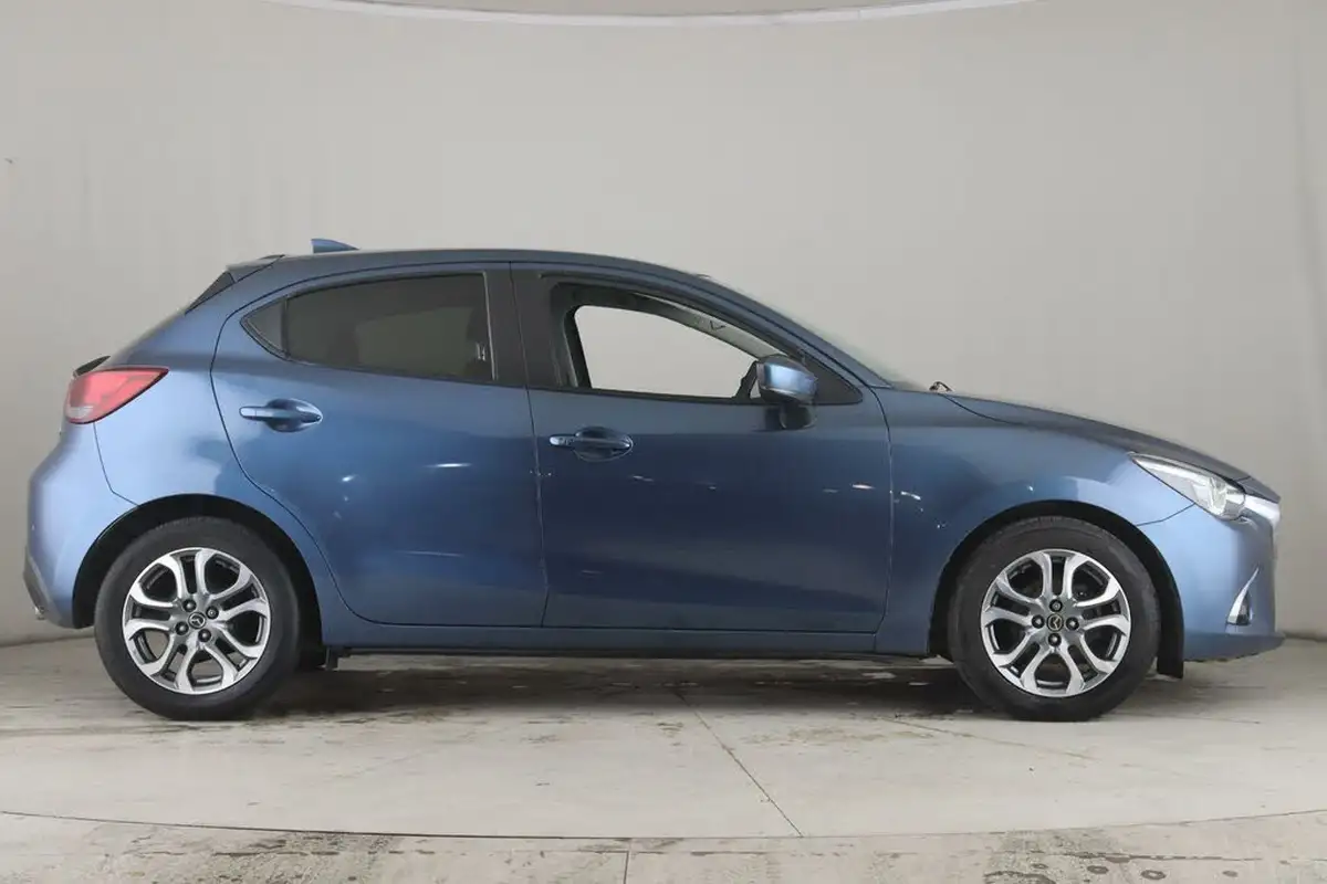 2019-mazda-mazda2-15-gt-sport-nav-115ps-big-7