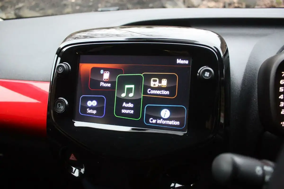 2021-citroen-c1-10-vti-jcc-big-17