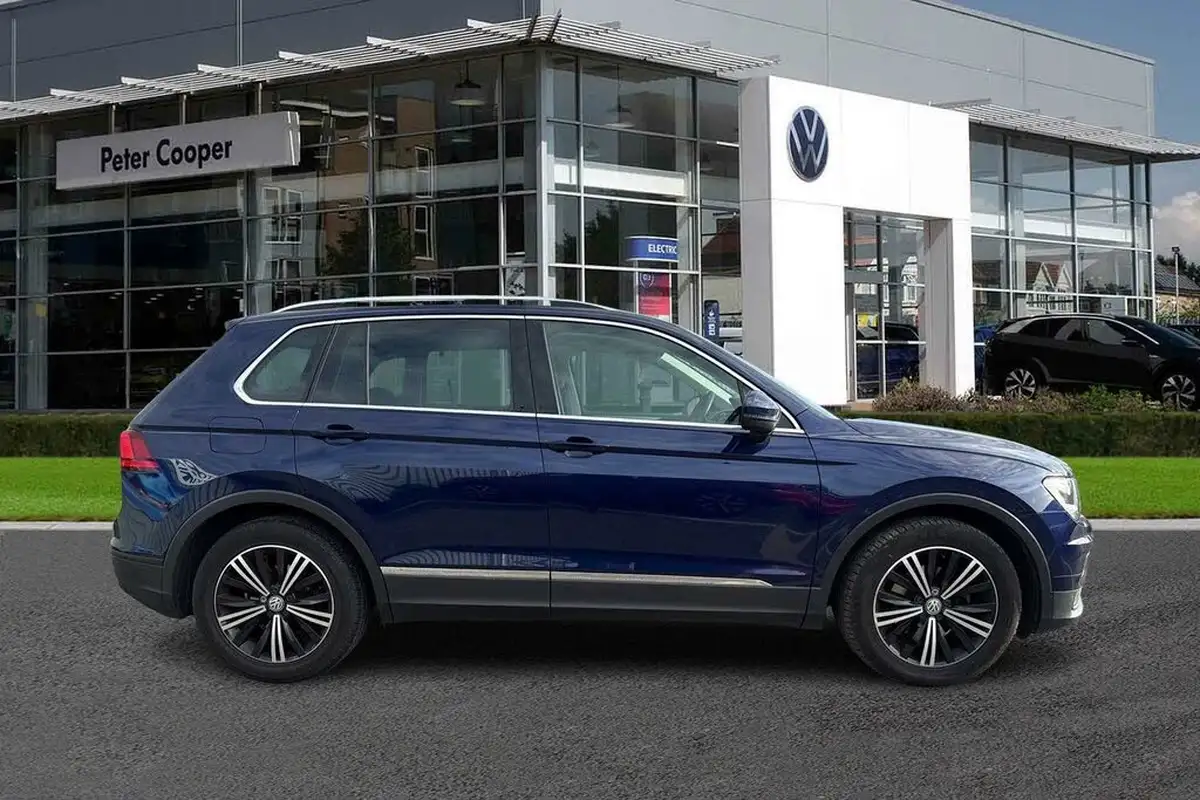 2017-volkswagen-tiguan-20tdi-se-navigation-150ps-ss-big-37