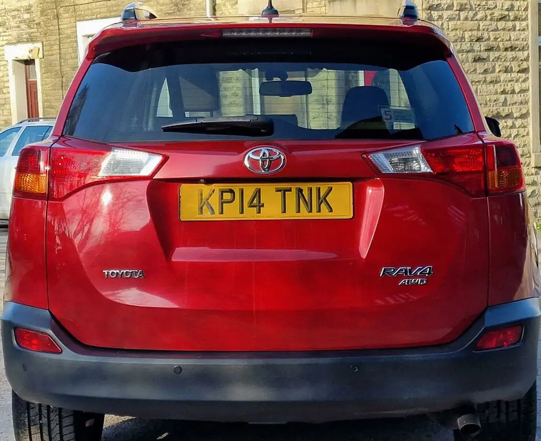 2014-toyota-rav4-20td-invincible-awd-big-5