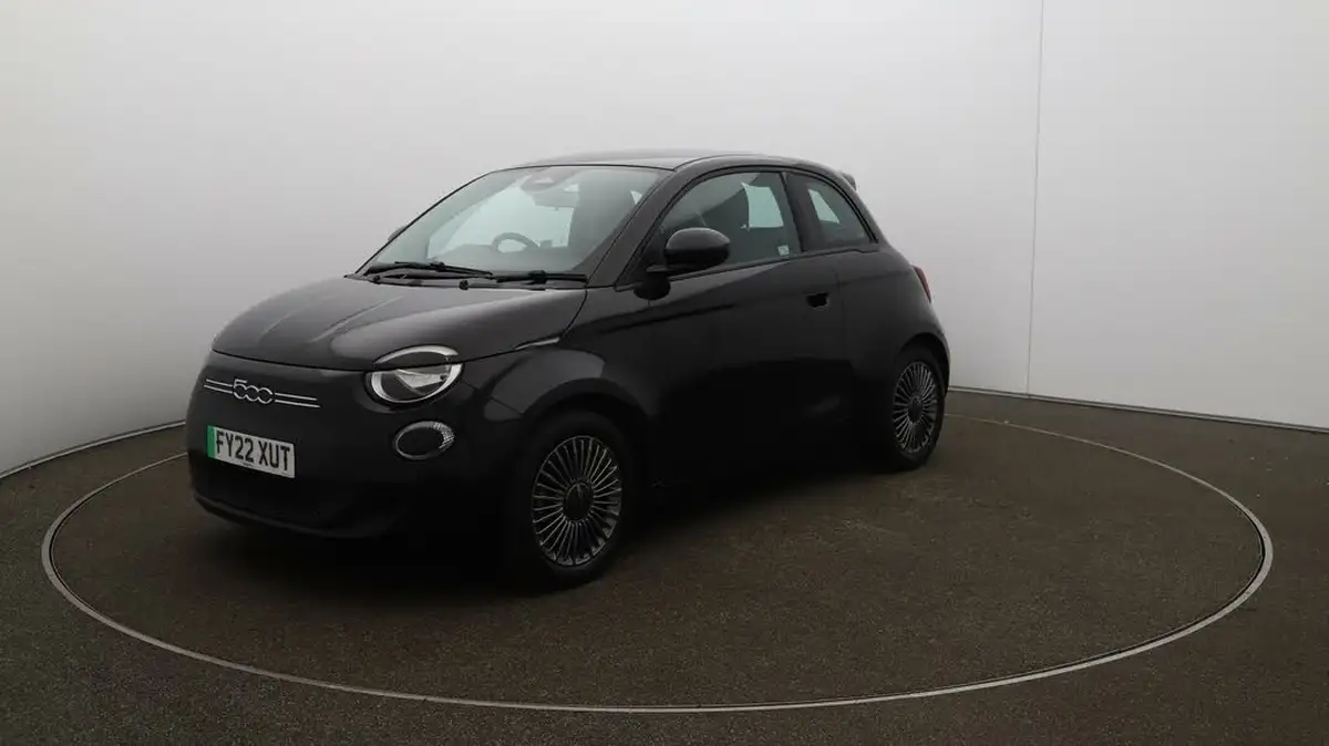 2022-fiat-500-e-icon-117bhp-big-3