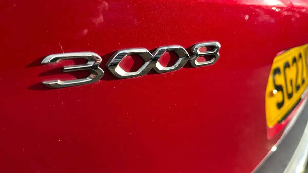 2022-peugeot-3008-suv-15-bluehdi-gt-premium-big-27