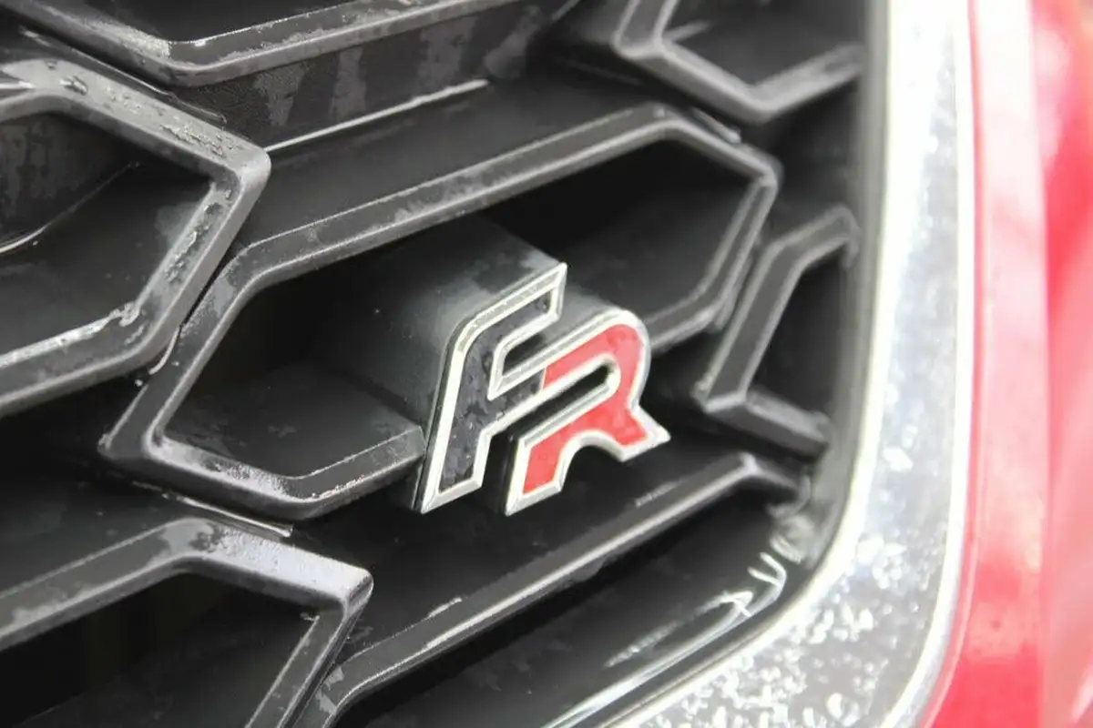 2018-seat-ibiza-10-tsi-fr-95ps-big-14