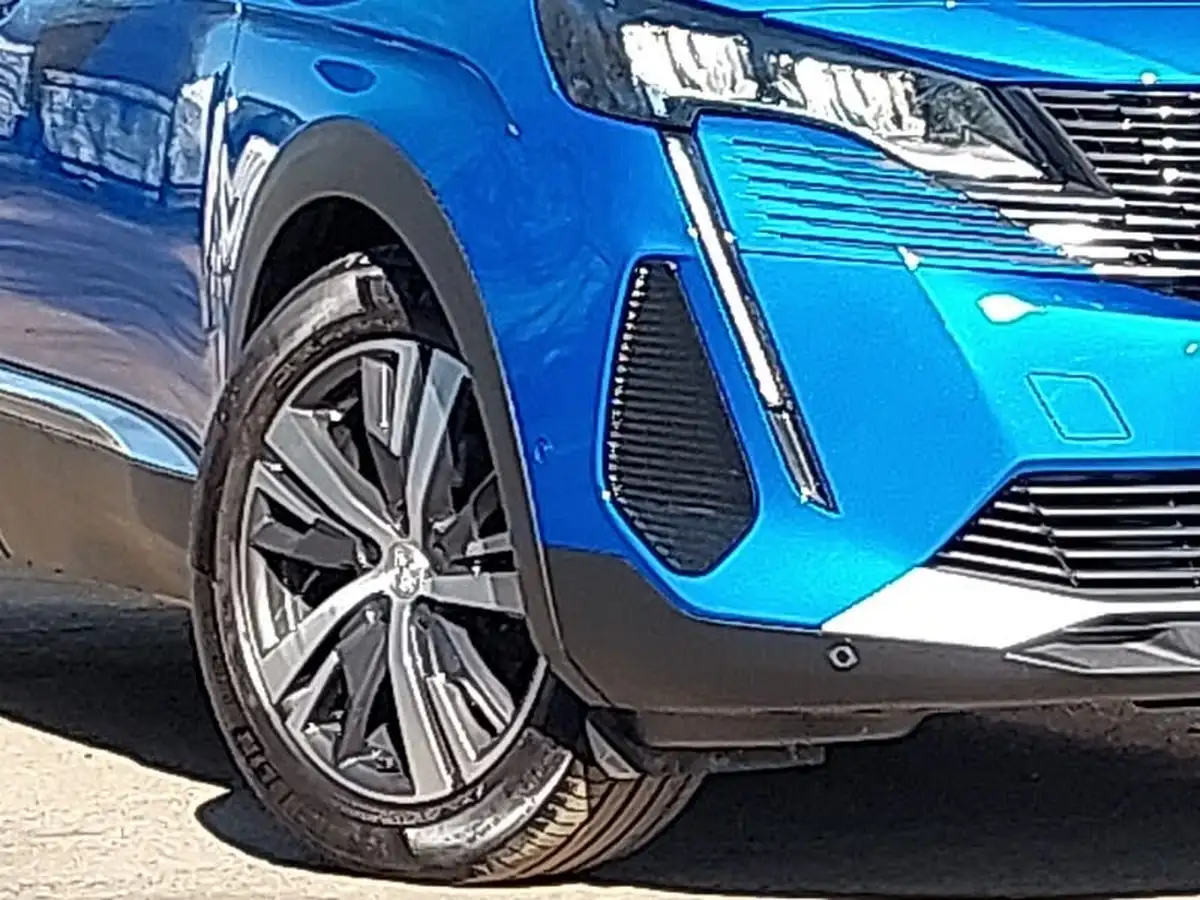 2021-peugeot-3008-suv-12-puretech-allure-big-8