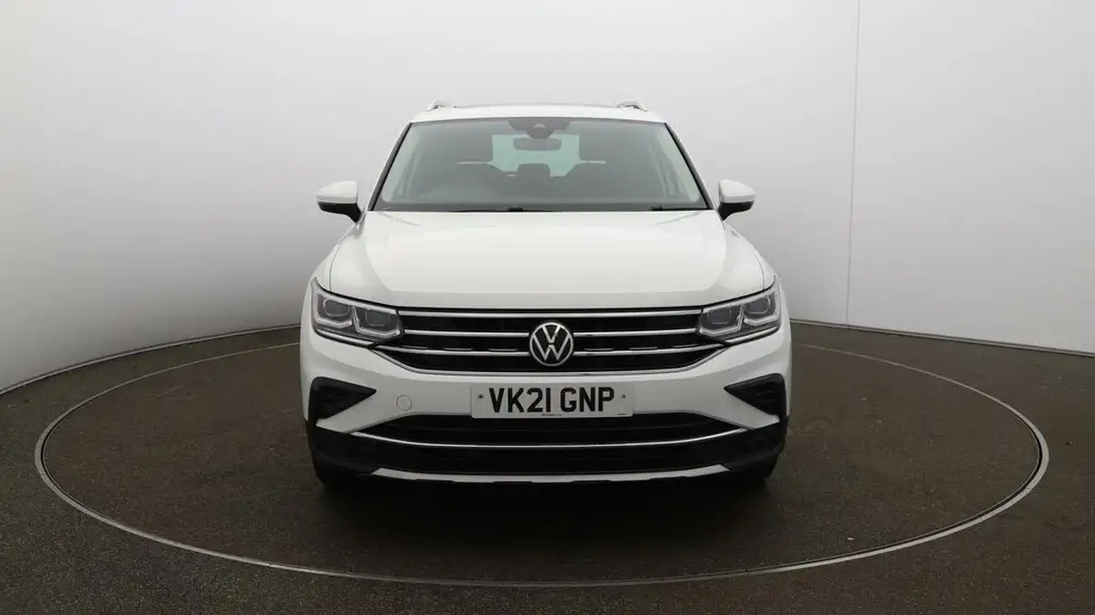 2021-volkswagen-tiguan-15-tsi-elegance-big-33