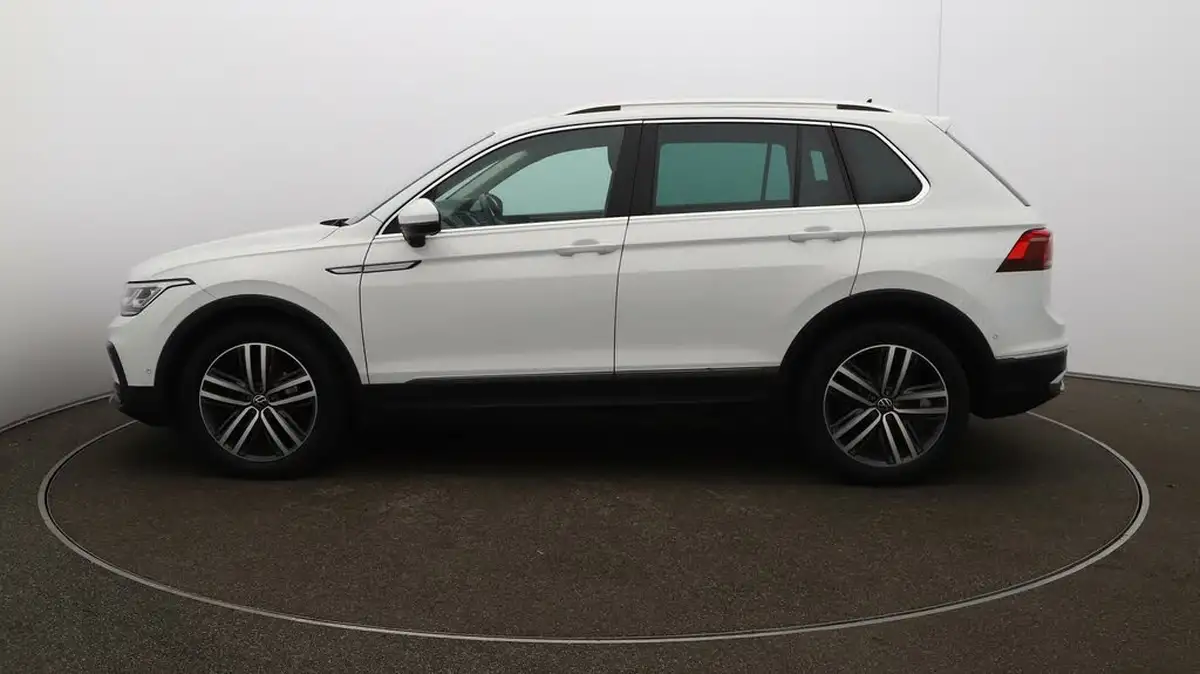2021-volkswagen-tiguan-15-tsi-elegance-big-57