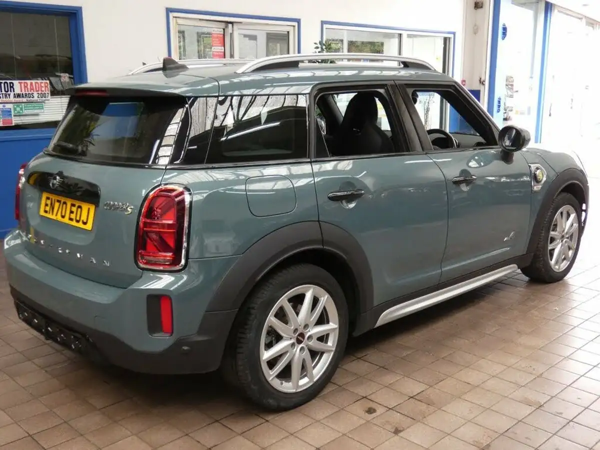2021-mini-countryman-15-cooper-s-e-phev-sport-big-23