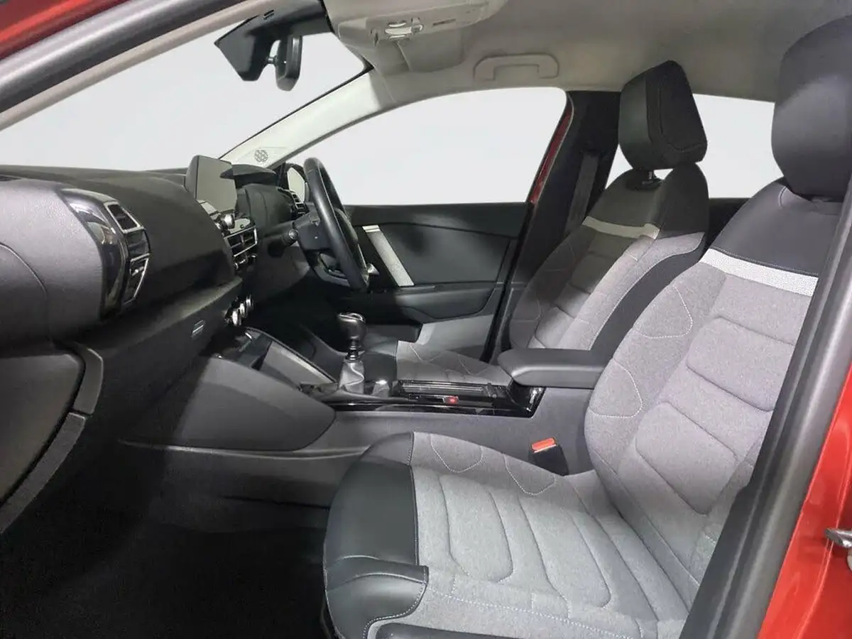 2021-citroen-c4-12-puretech-shine-130ps-big-9