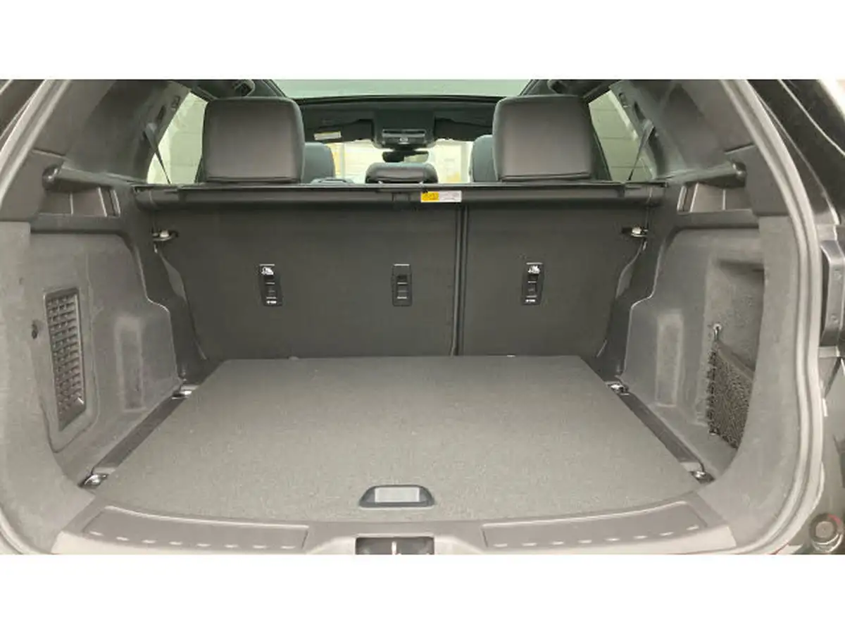 2024-land-rover-discovery-sport-20-d200-dynamic-se-big-38