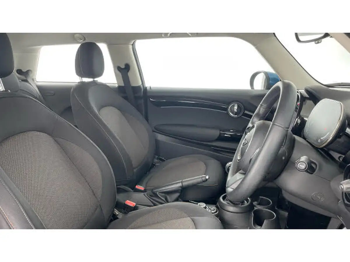 2022-mini-cooper-15-one-classic-3d-big-10