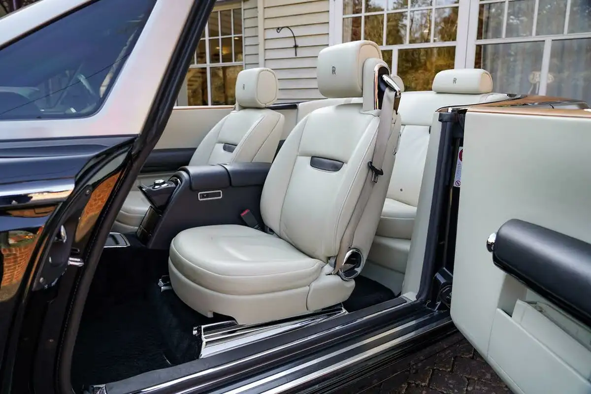 2010-rolls-royce-phantom-67-drophead-big-9