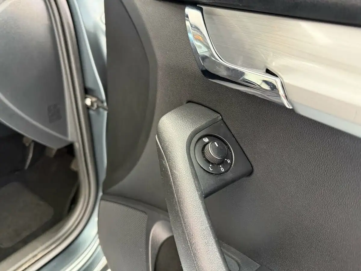 2020-skoda-octavia-10-tsi-se-technology-115ps-hatchback-big-30