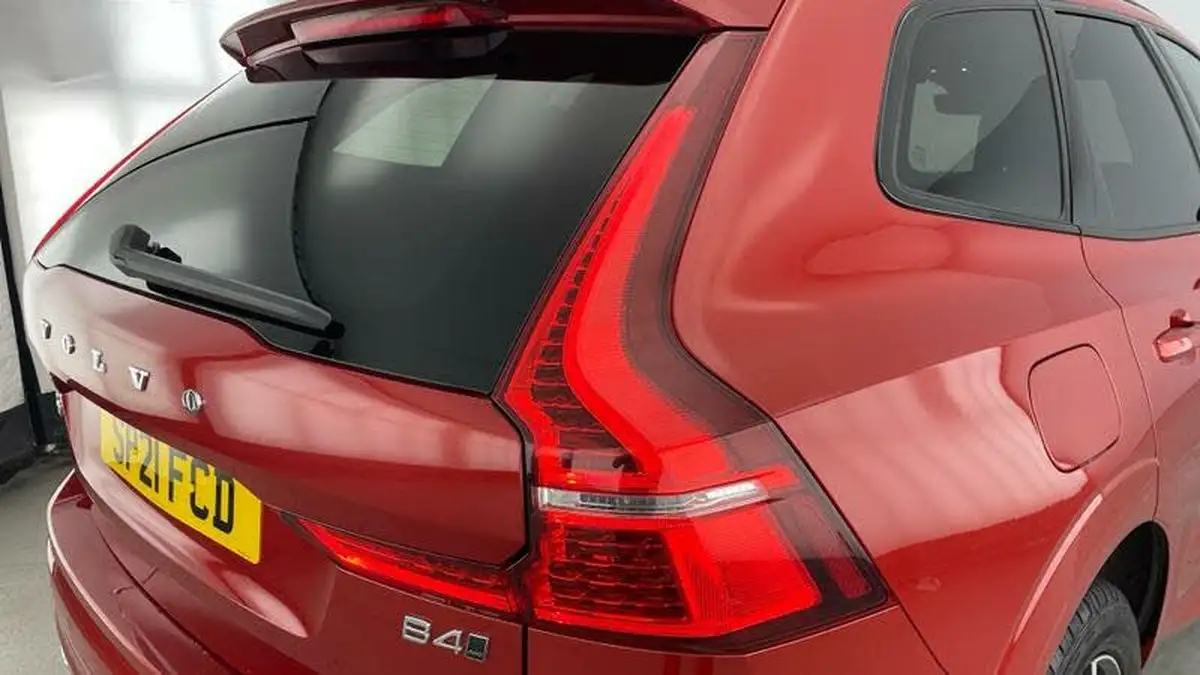 2021-volvo-xc60-20td-b4-r-design-awd-big-26