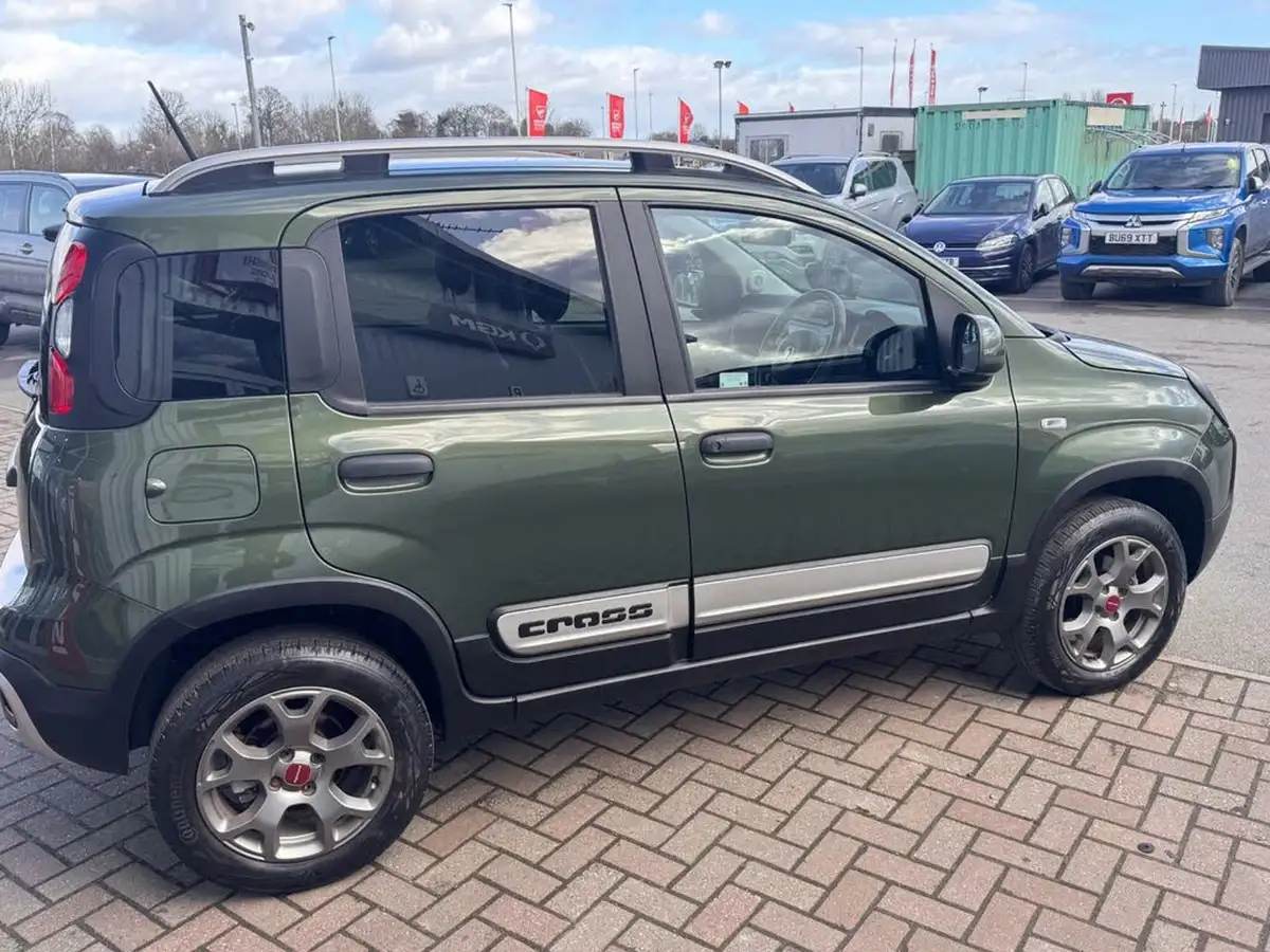 2021-fiat-panda-09-cross-85bhp-big-3