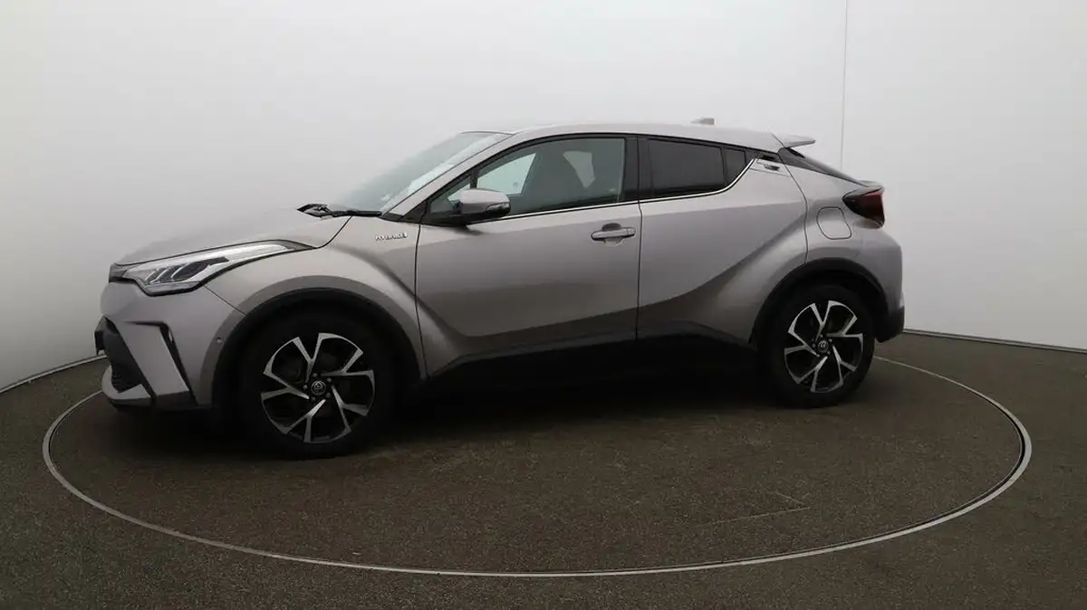 2022-toyota-c-hr-18-vvt-i-design-big-58