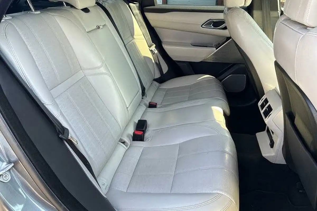 2019-land-rover-range-rover-velar-20-d180-r-dynamic-hse-big-23