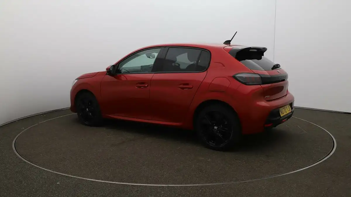 2020-peugeot-208-12-puretech-allure-100bhp-eat8-big-27