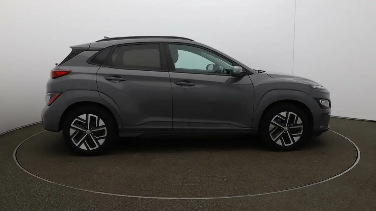2022-hyundai-kona-e-ultimate-big-43