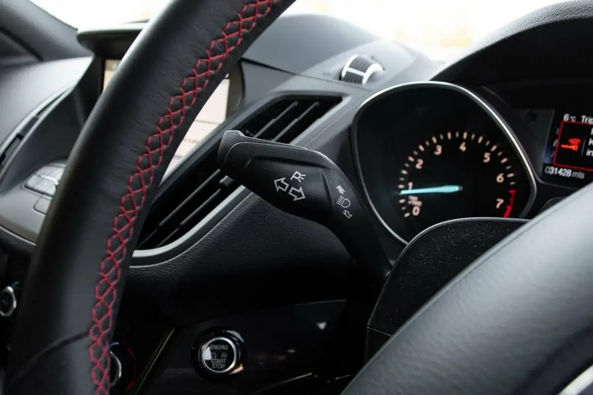 2019-ford-kuga-15t-st-line-edition-150ps-big-16