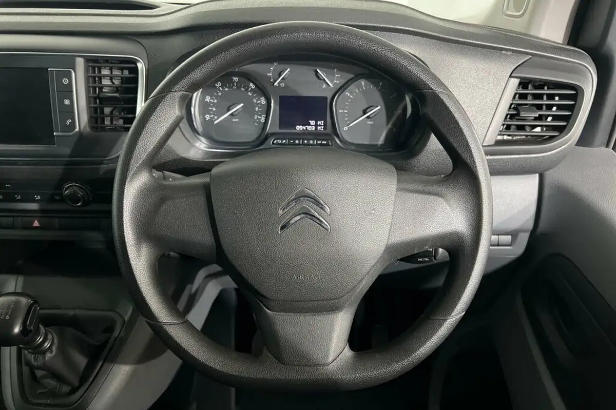 2022-citroen-dispatch-15bluehdi-enterprise-pro-m-1000-big-16