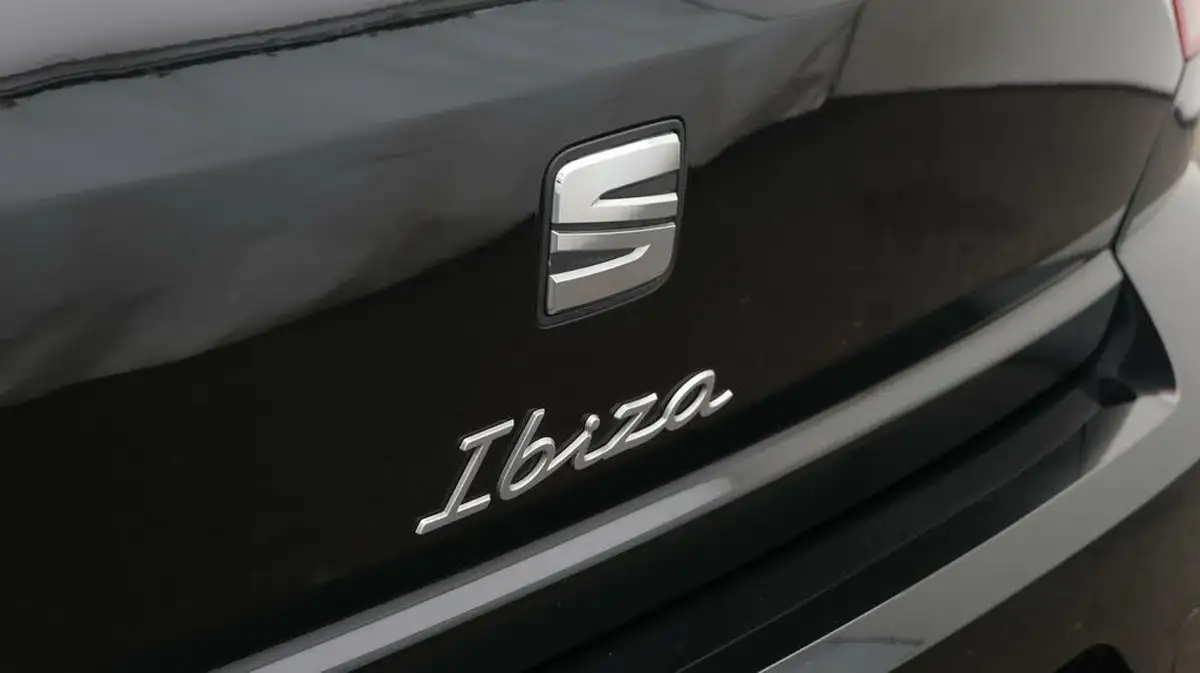 2023-seat-ibiza-10-tsi-xcellence-lux-110ps-big-20