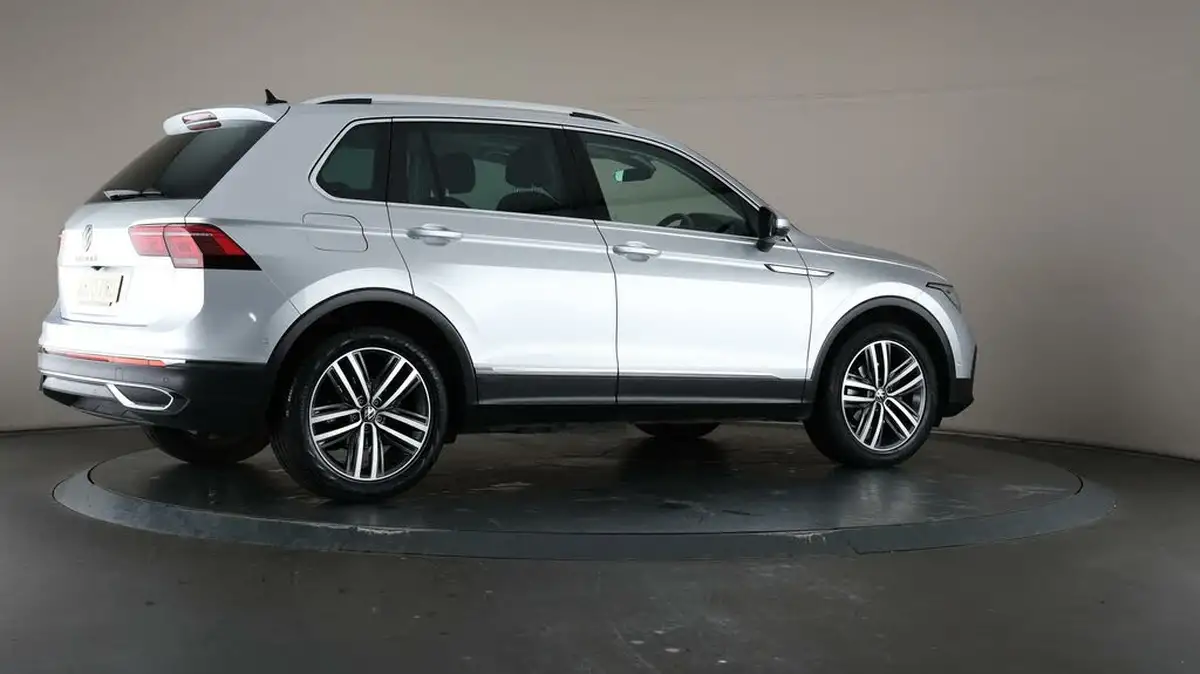 2020-volkswagen-tiguan-15-tsi-elegance-big-56