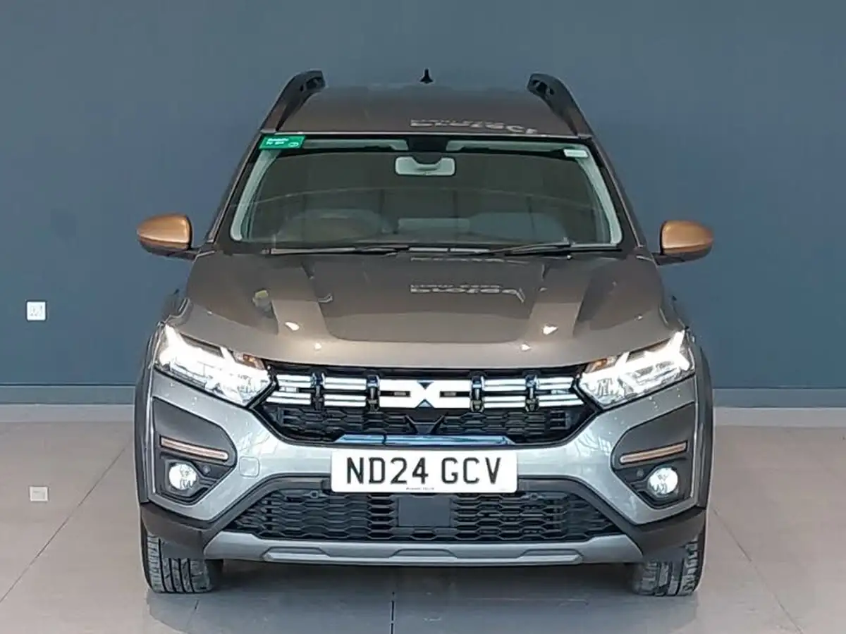 2024-dacia-jogger-16-tce-extreme-big-11