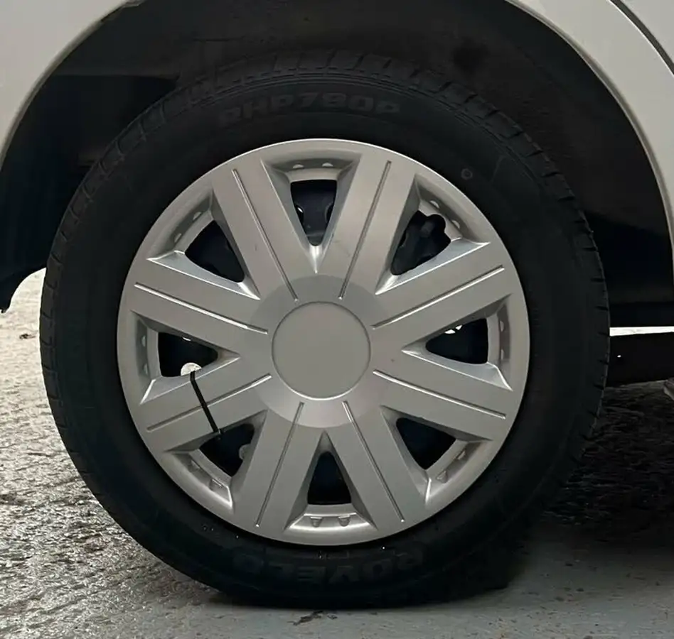 2014-suzuki-alto-10-sz-big-13