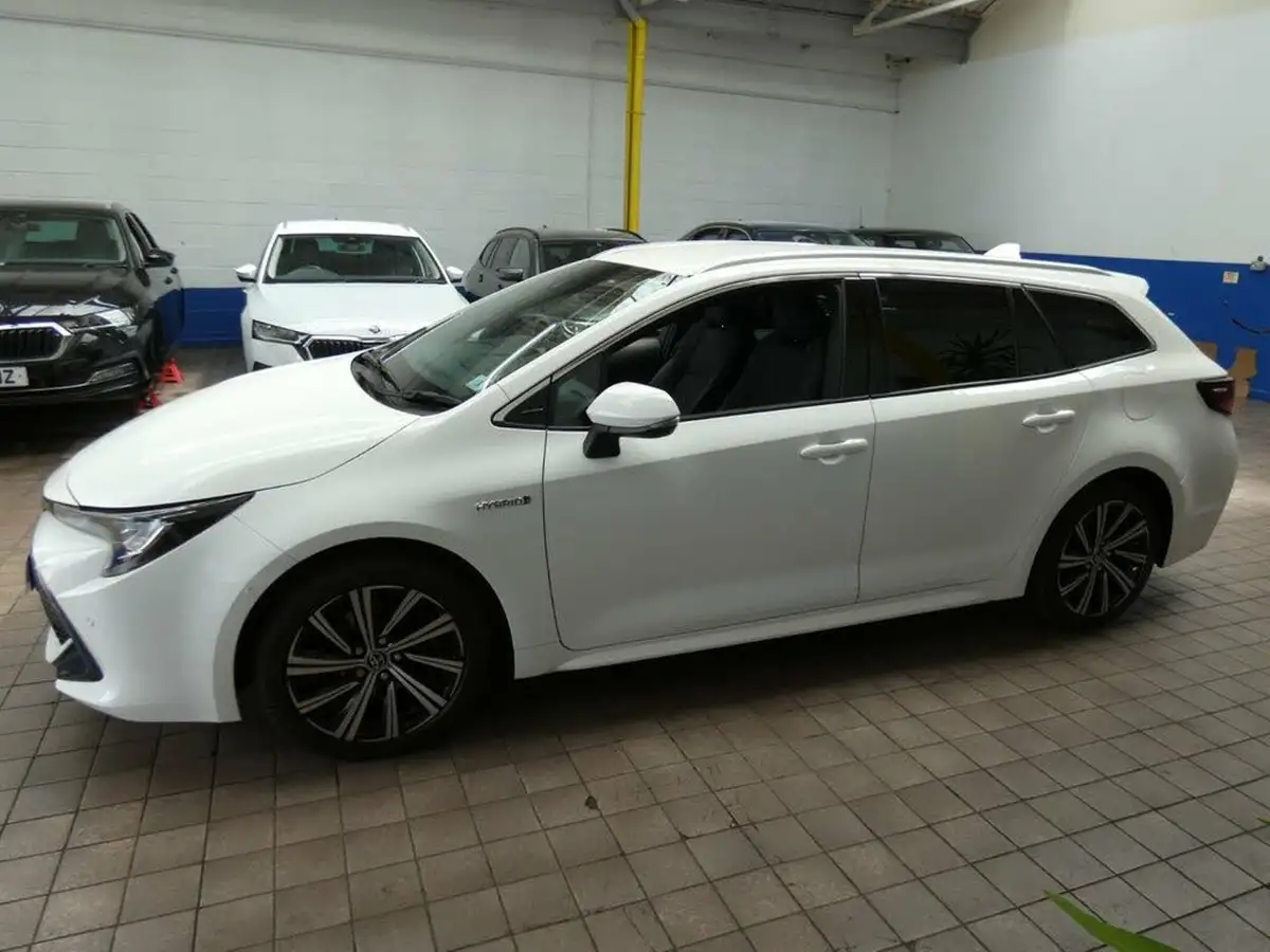 2021-toyota-corolla-20-vvt-i-design-spare-wheel-touring-sports-big-13