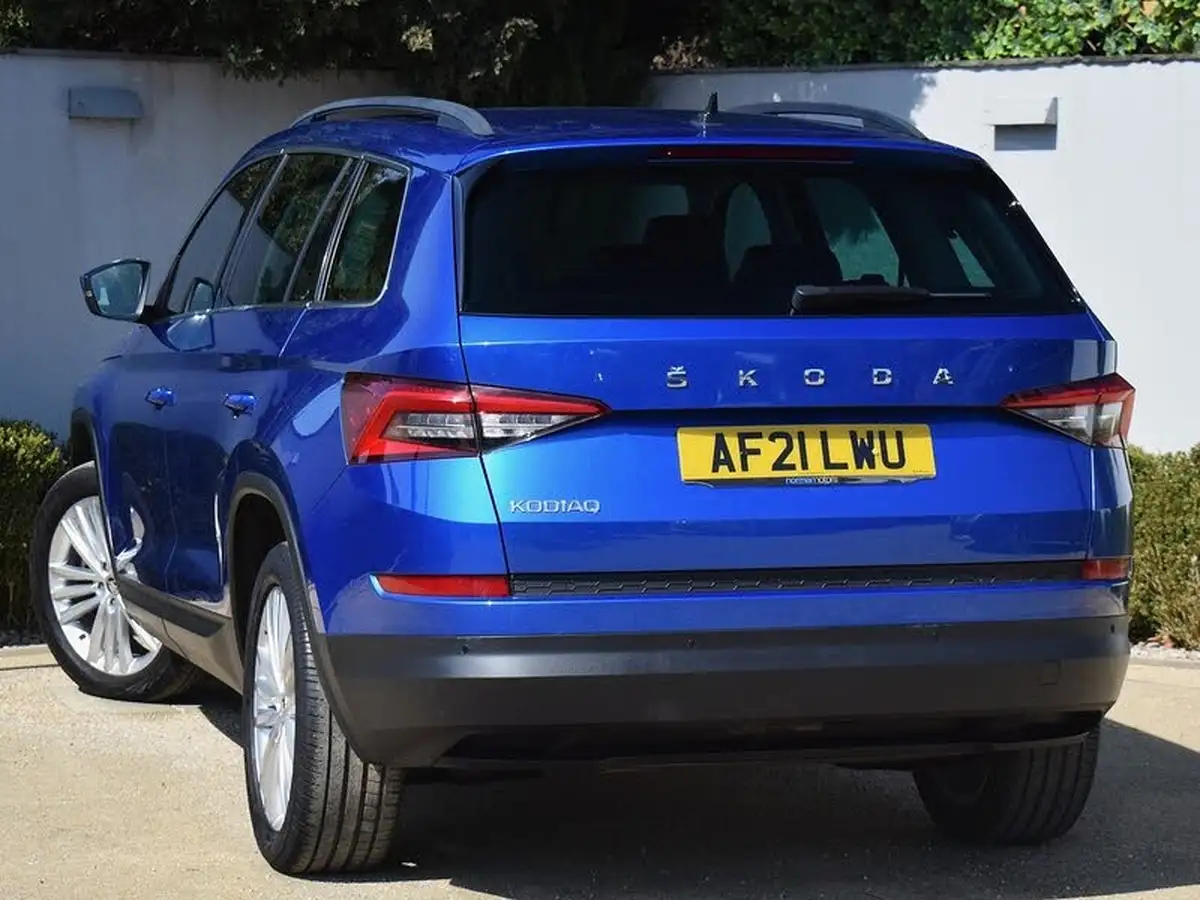 2021-skoda-kodiaq-15-tsi-se-l-dsg-big-7