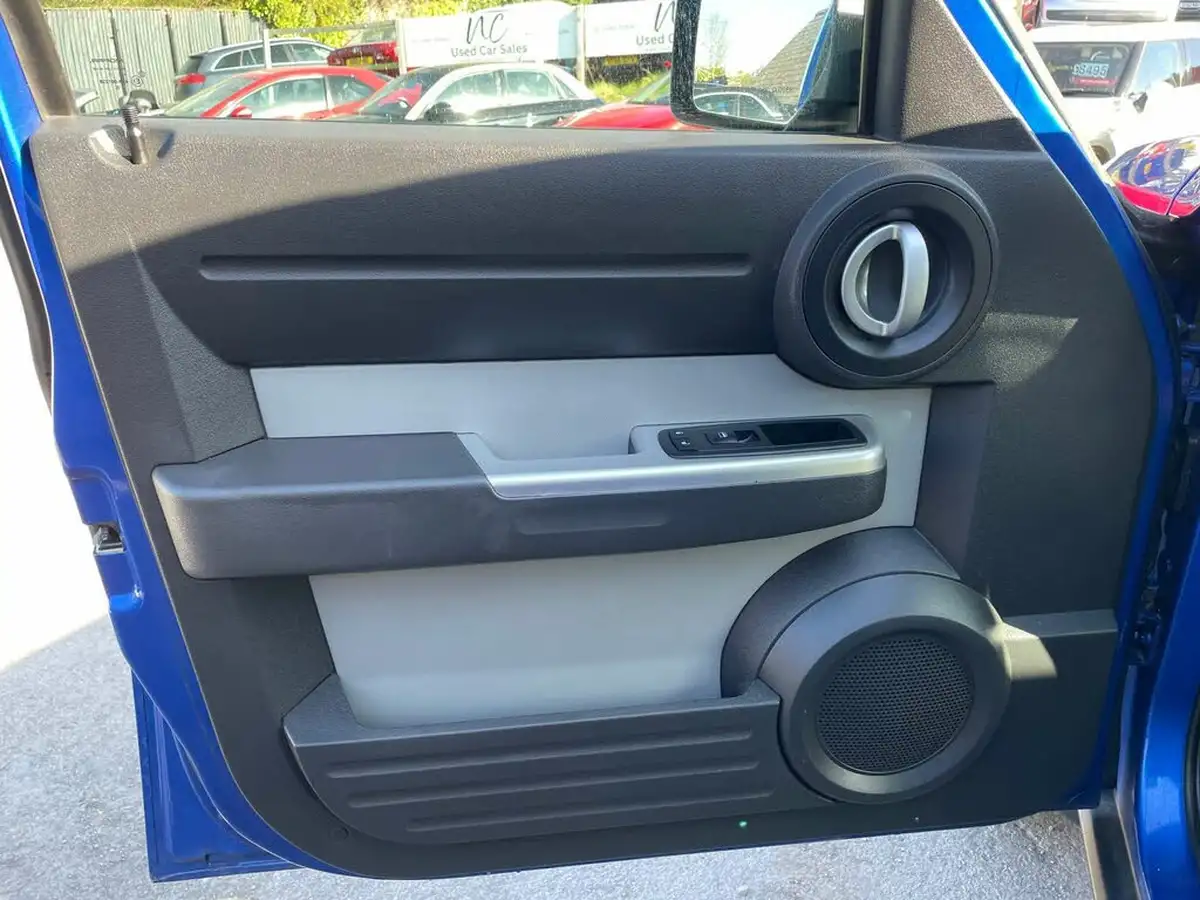 2009-dodge-nitro-28td-sxt-auto-big-30