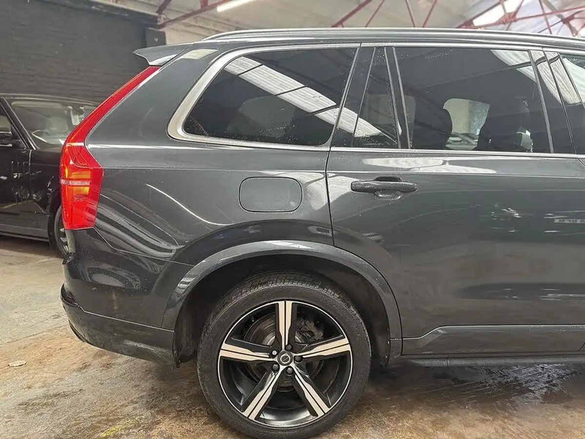 2018-volvo-xc90-20td-d5-r-design-awd-big-20