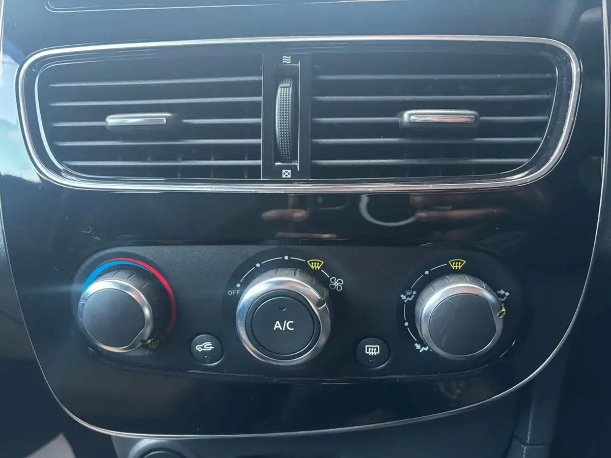 2019-renault-clio-09-tce-play-90ps-big-30