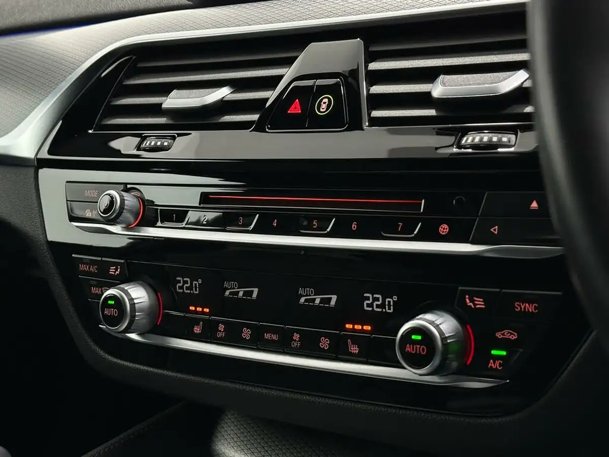 2020-bmw-5-series-30td-530d-m-sport-261bhp-touring-5d-big-19