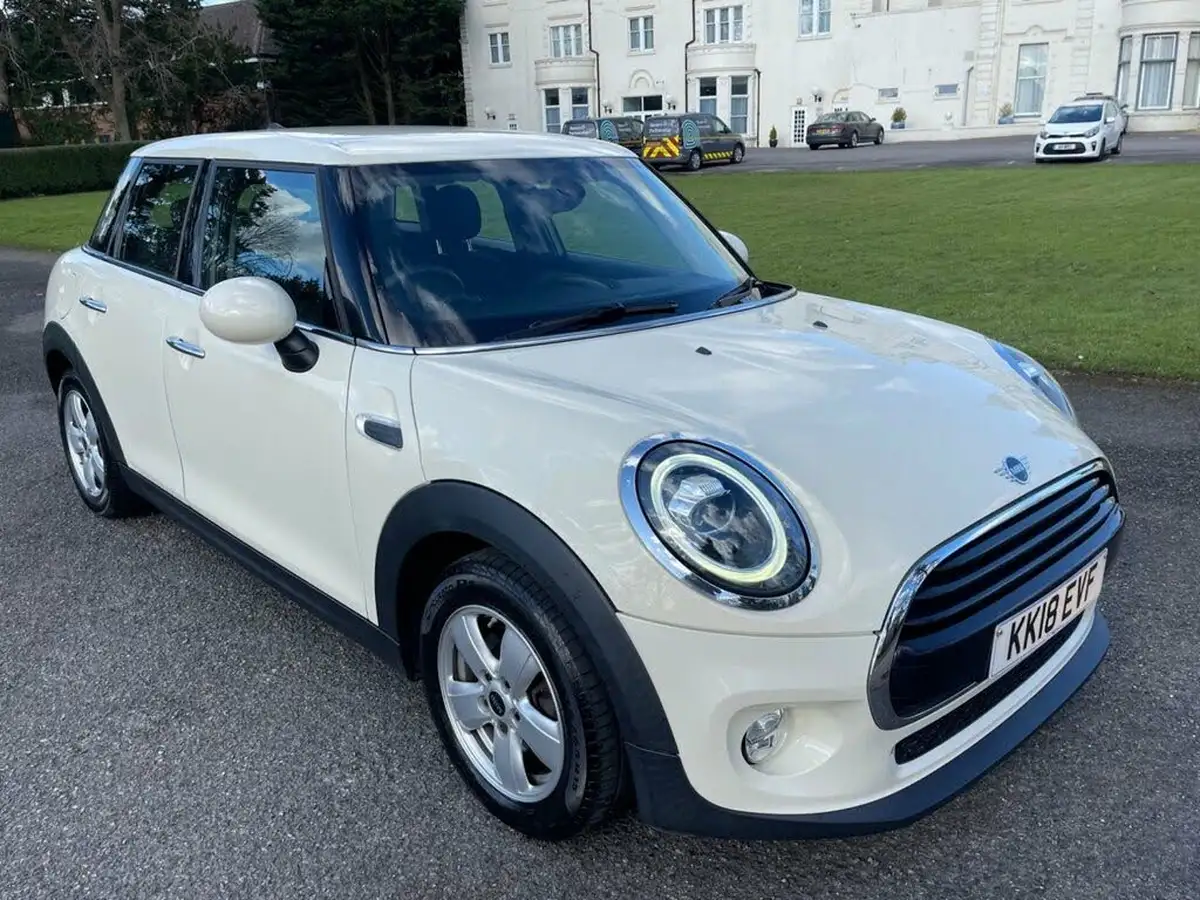 2018-mini-cooper-15-cooper-series-ii-ss-hatchback-5d-auto-big-1
