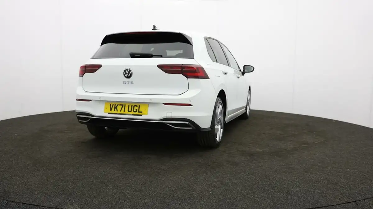 2021-volkswagen-golf-14-tsi-gte-big-73