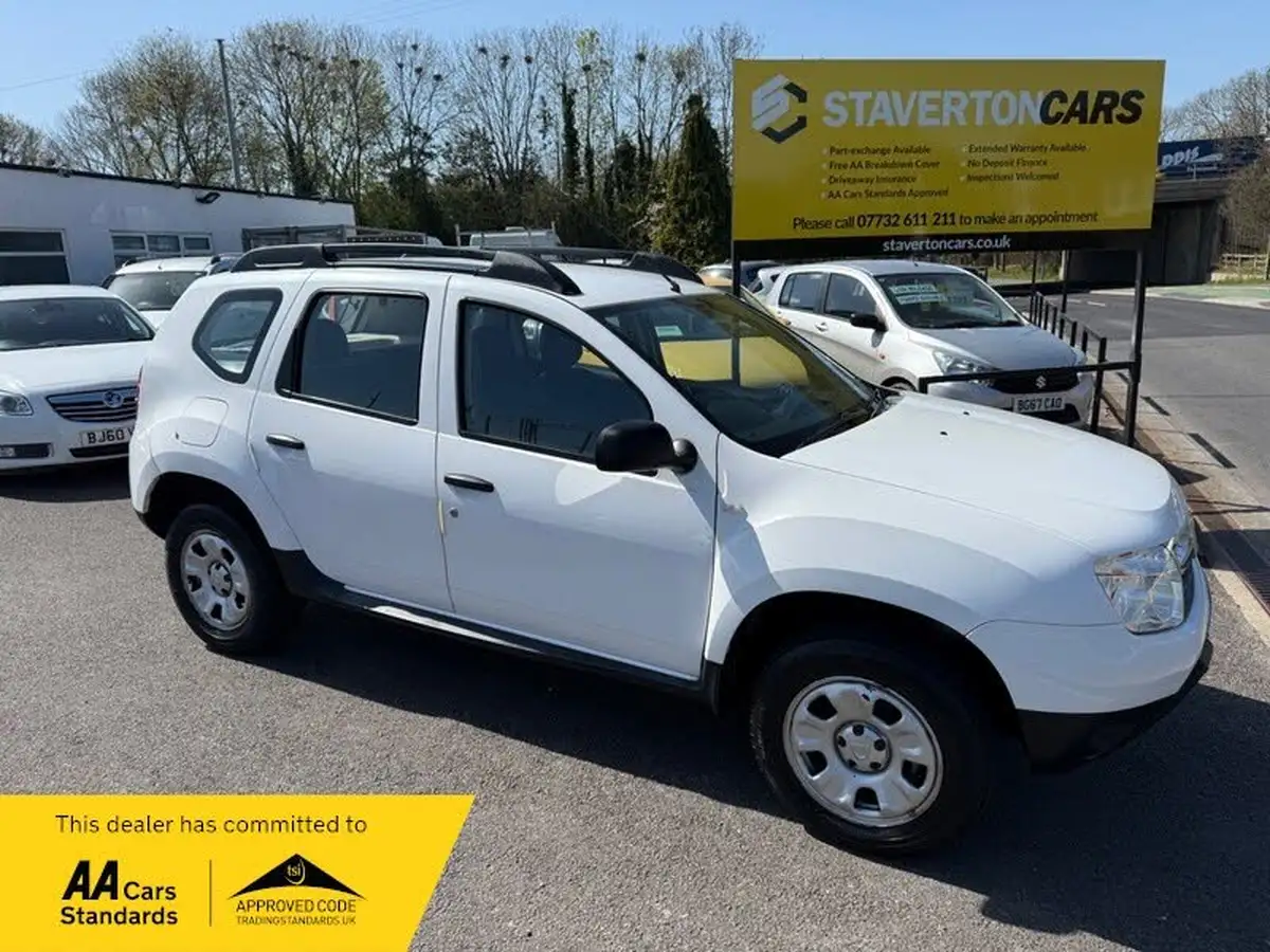2013-dacia-duster-15d-ambiance-107bhp-big-0