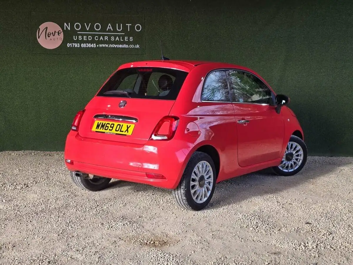 2020-fiat-500-12-lounge-big-10
