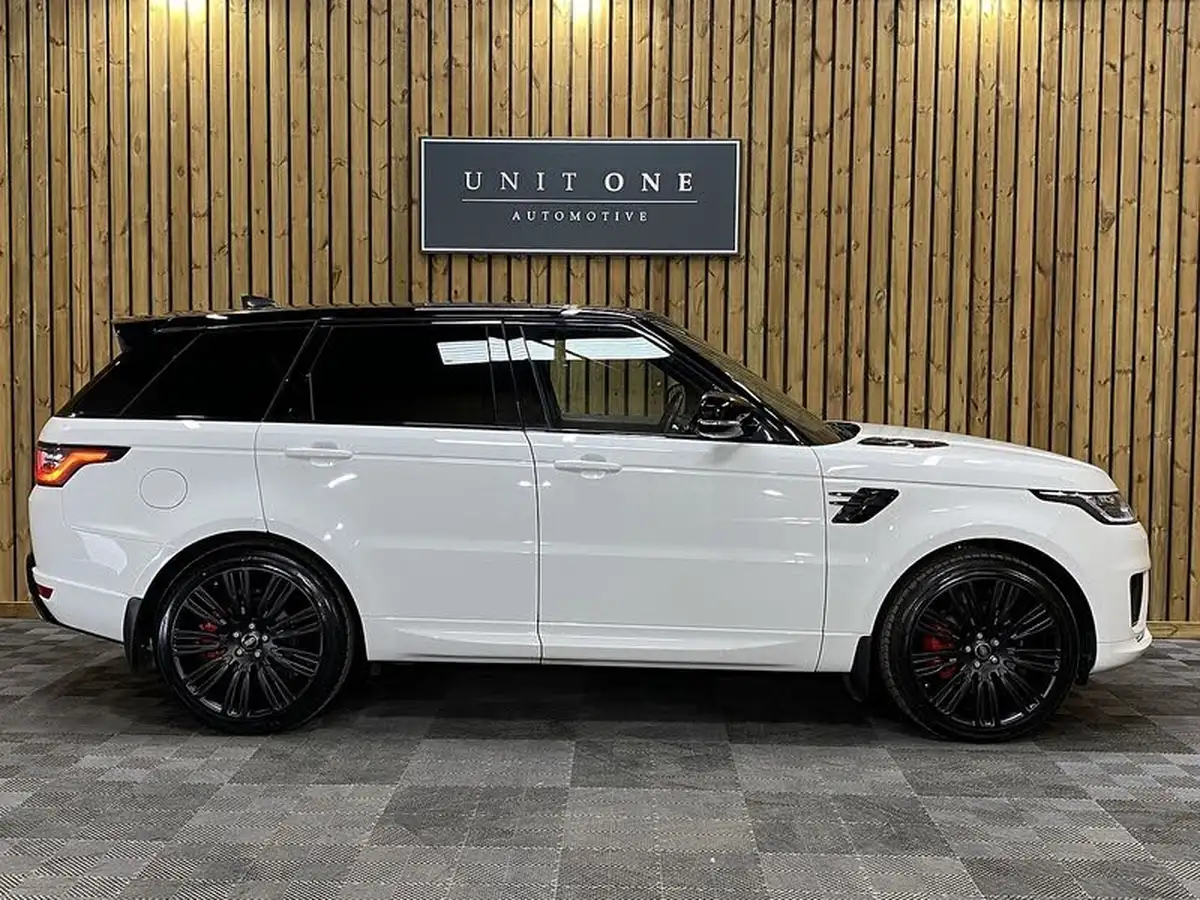 2019-land-rover-range-rover-sport-30-sdv6-hse-big-1