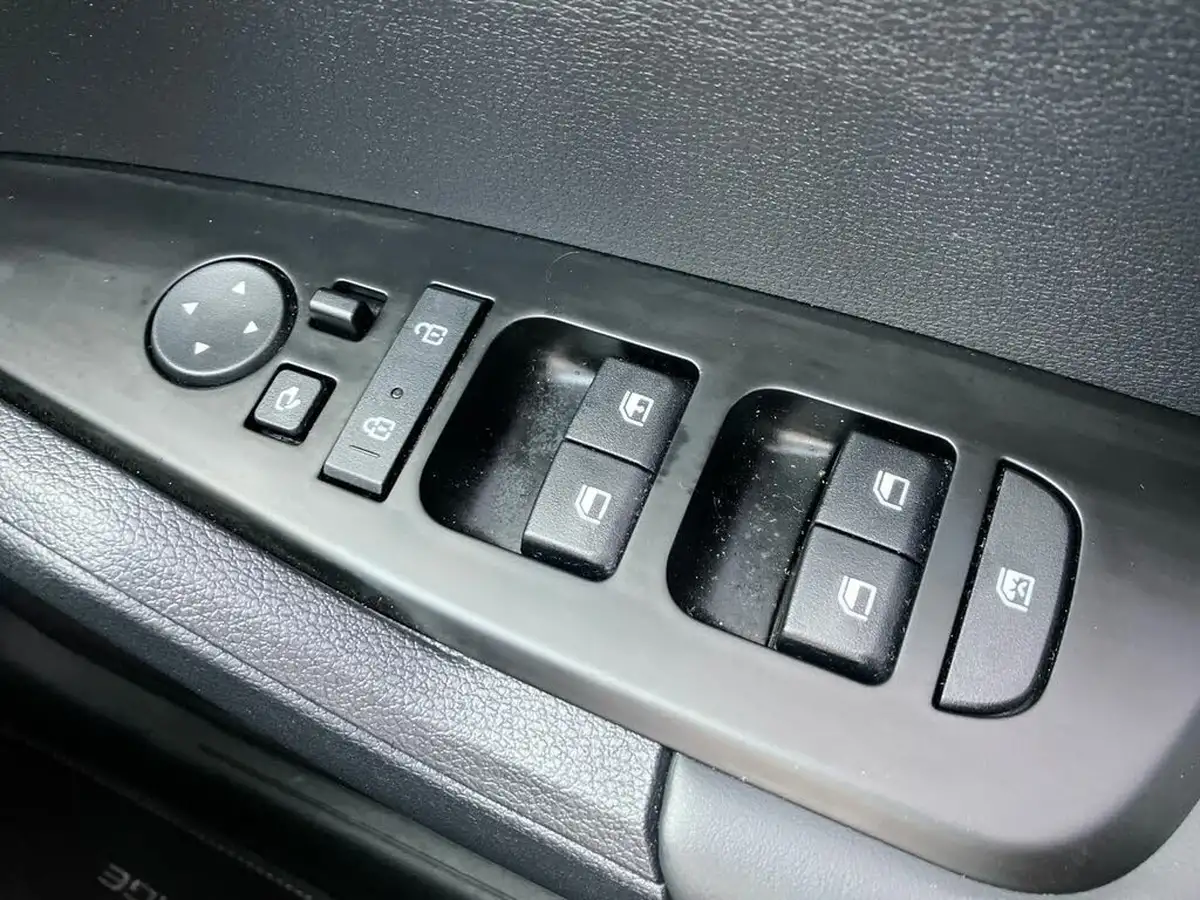 2024-kia-sportage-16-t-gdi-2-157bhp-48v-big-17