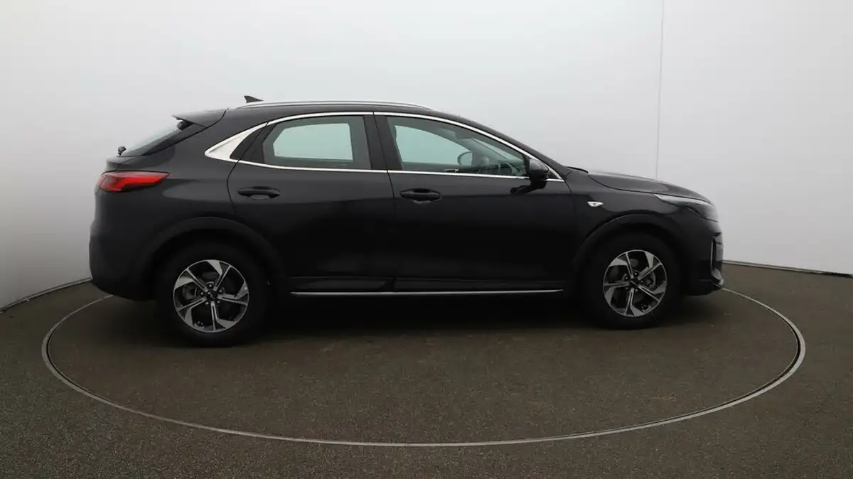 2023-kia-xceed-15-t-gdi-2-158bhp-big-8