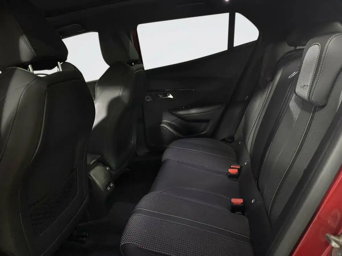 2021-peugeot-2008-suv-15-bluehdi-gt-big-11